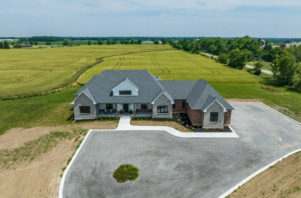 3417 TYNESIDE RD, GLANBROOK, L0R 1W0