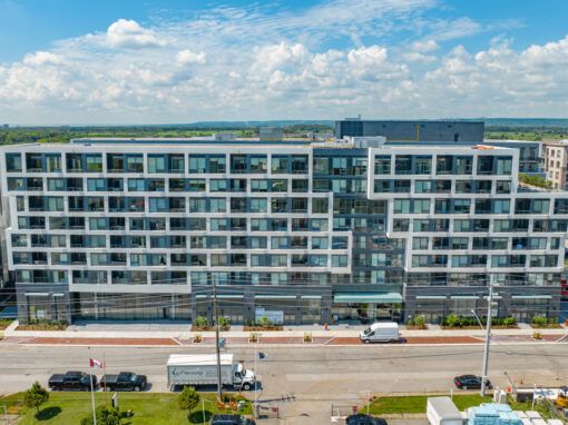 UNIT 213-2450 OLD BRONTE RD, OAKVILLE  L6M 4J2