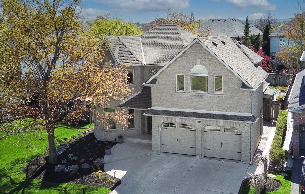 4245 MILLCROFT PARK DR, BURLINGTON, L7M3V7