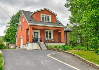 550 HUGHSON ST N, HAMILTON, L8L4N9