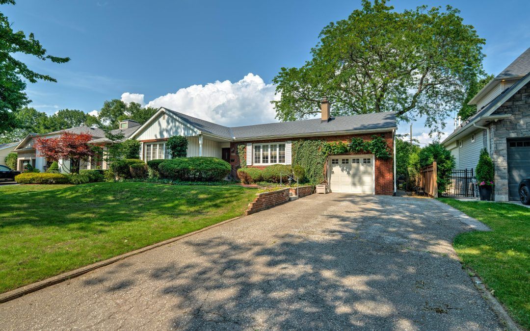 321 WILSON AVE, BURLINGTON, L7L2N1