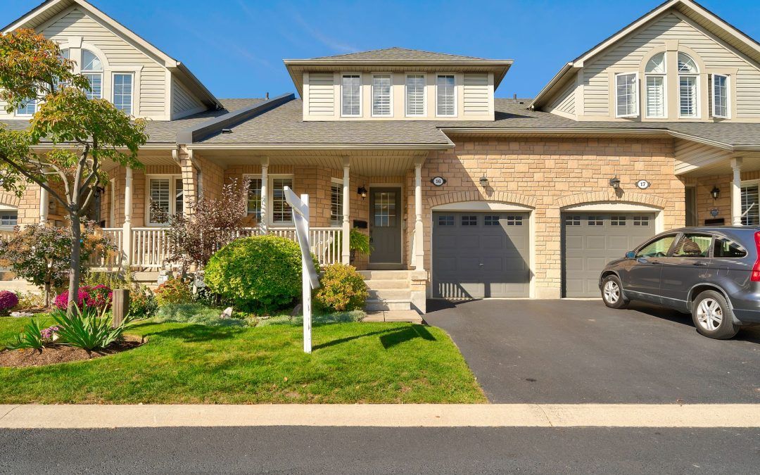UNIT 16 – 223 REBECCA ST, OAKVILLE, L6K3Y2