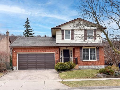 12 BEN NEVIS DR, STONEY CREEK, ON L8G4J6