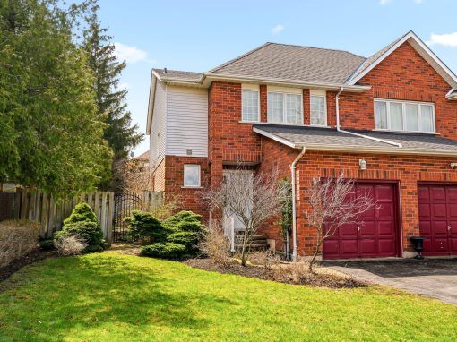 1 TOMAHAWK DR, GRIMSBY, L3M5G4