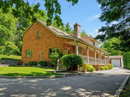 1811 OLD WATERDOWN RD, BURLINGTON, L7P0T2