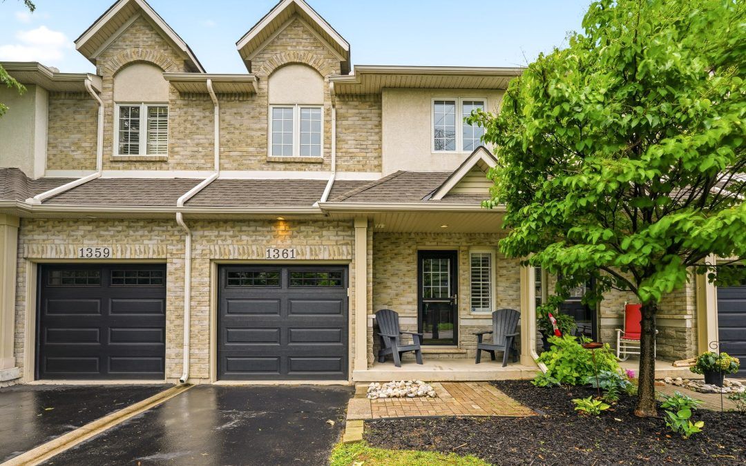 1361 STEPHENSON DR, BURLINGTON ON L7S 2M4