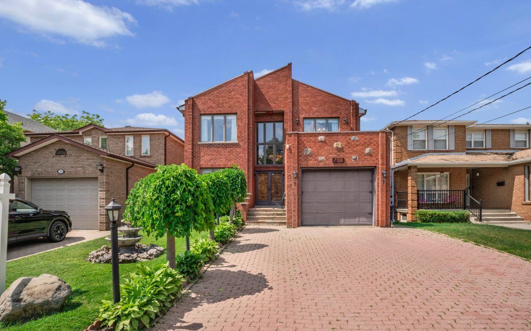 706 GLENCAIRN AVE, NORTH YORK, M6B1Z7