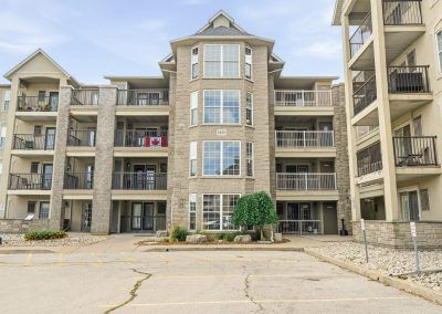 UNIT 108 – 1451 WALKER’S LINE, BURLINGTON, L7M4P1